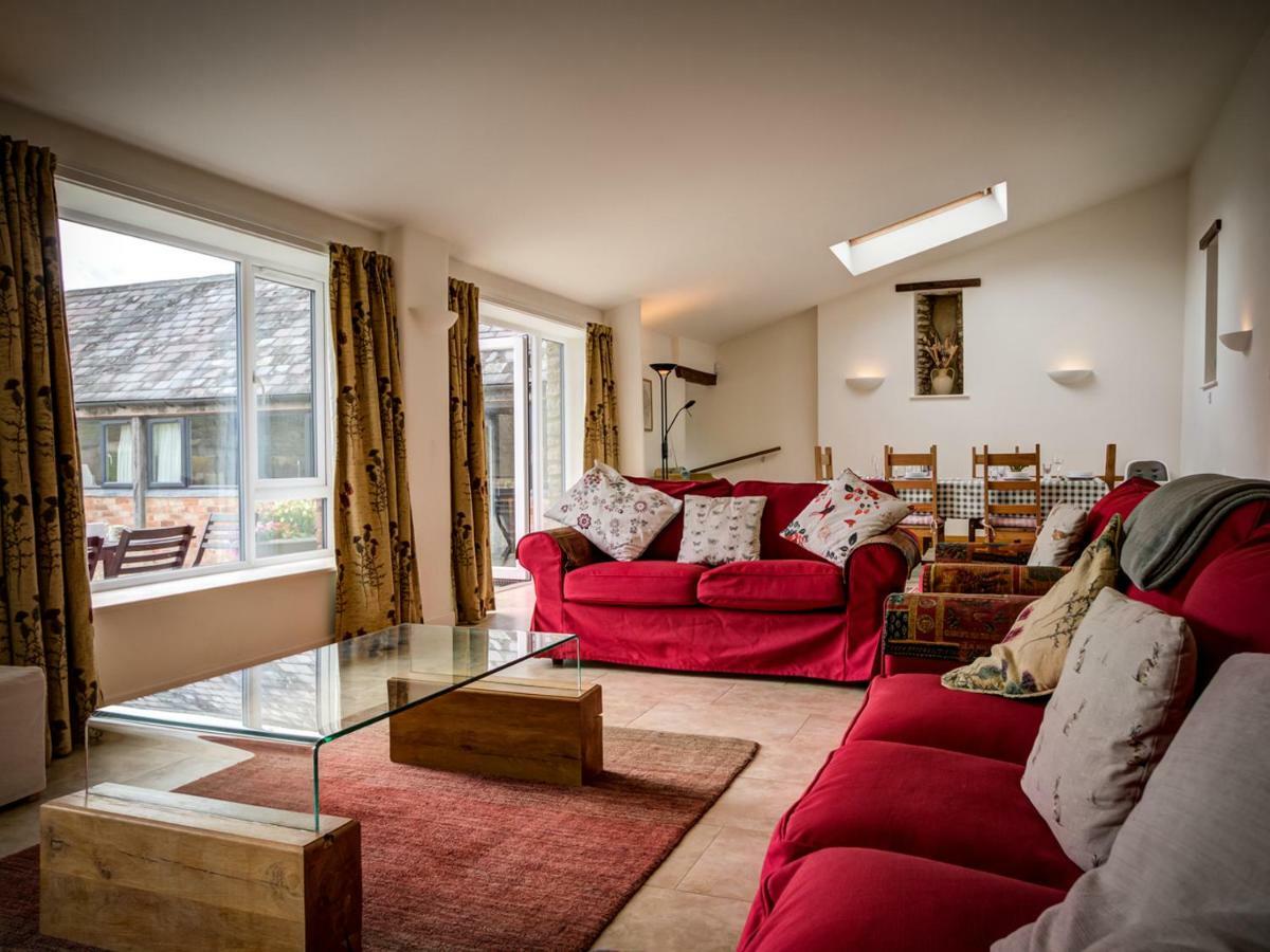 Wytons Piece Villa Cherington ภายนอก รูปภาพ
