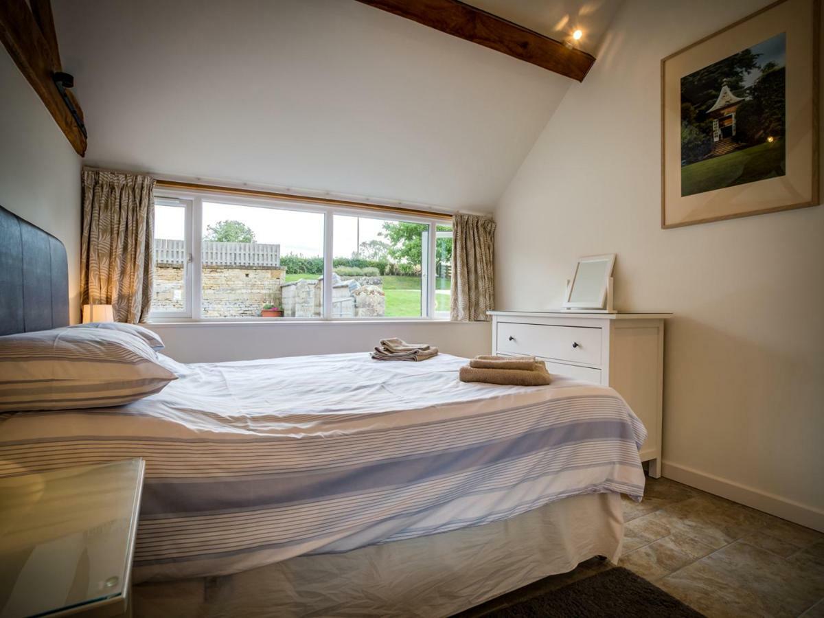 Wytons Piece Villa Cherington ภายนอก รูปภาพ