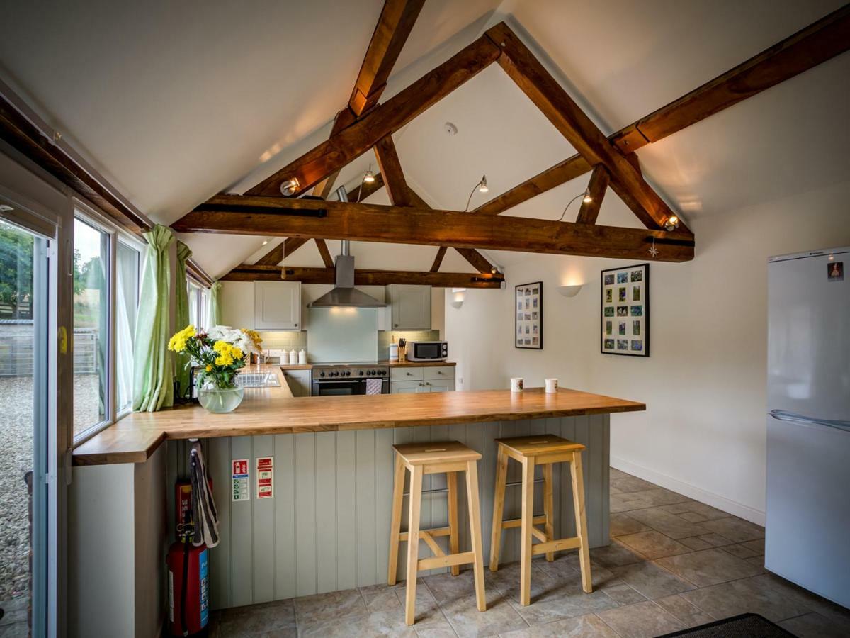 Wytons Piece Villa Cherington ภายนอก รูปภาพ